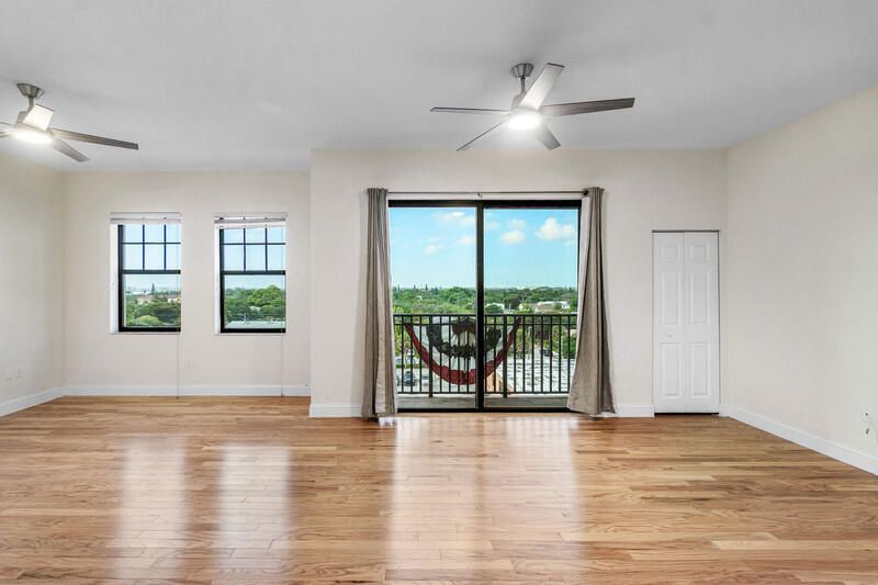 511 Lucerne Avenue, Unit 618, Lake Worth Beach, FL 33460 Photo