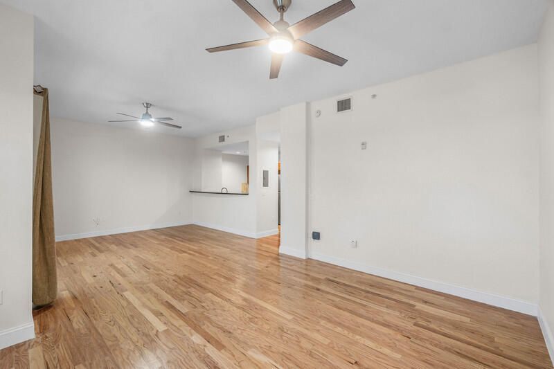 511 Lucerne Avenue, Unit 618, Lake Worth Beach, FL 33460 Photo