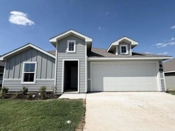 217 MLM Parkway, Bridgeport, TX 76426