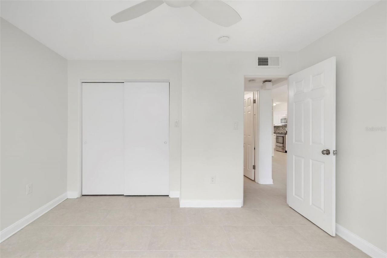 2155 Wood Street, Unit A14, Sarasota, FL 34237 Photo