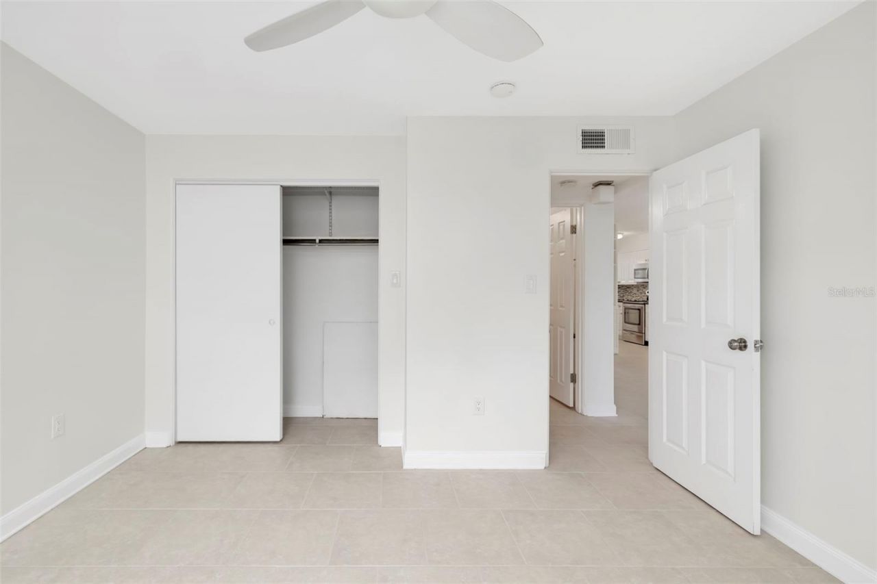 2155 Wood Street, Unit A14, Sarasota, FL 34237 Photo