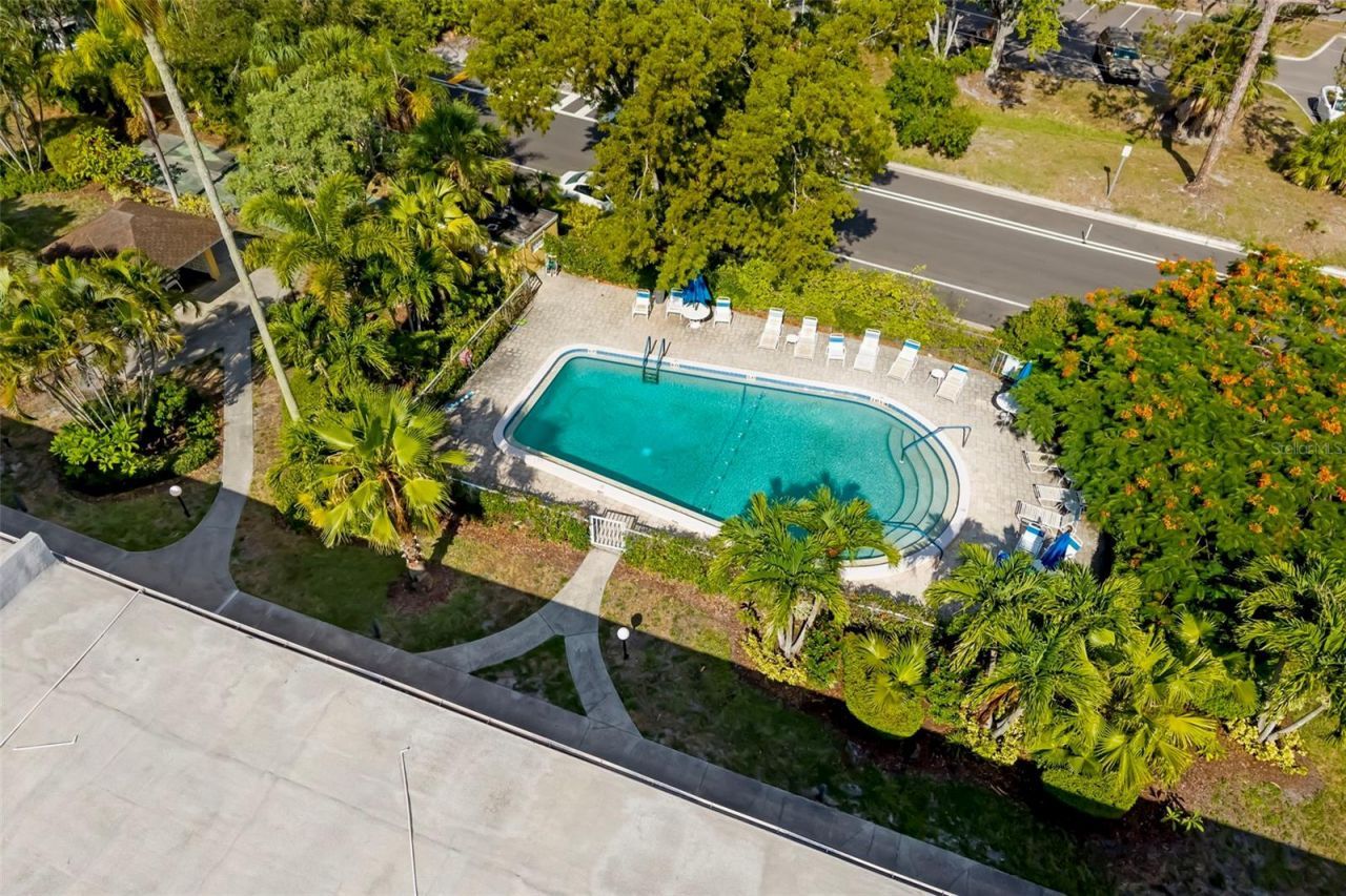 2155 Wood Street, Unit A14, Sarasota, FL 34237 Photo