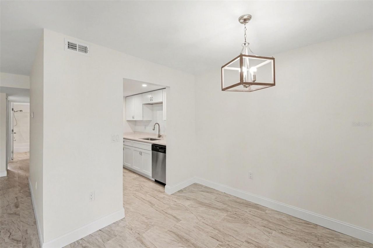 11409 8th Street N, Unit 1507, Saint Petersburg, FL 33716 Photo