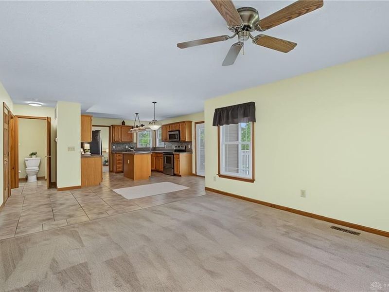 6373 Ring Neck Drive, Huber Heights, OH 45424 Photo 12