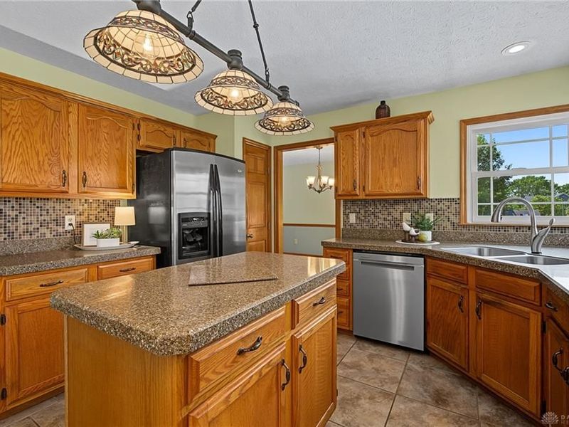 6373 Ring Neck Drive, Huber Heights, OH 45424 Photo 18