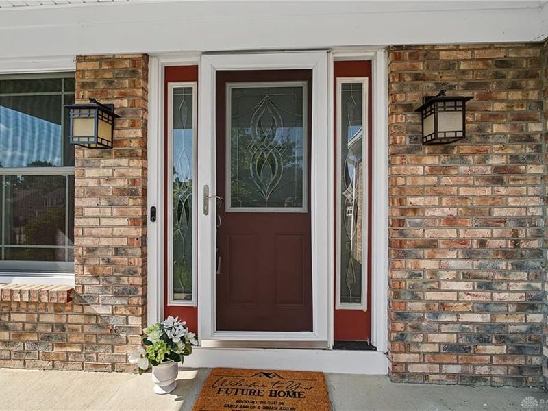 6373 Ring Neck Drive, Huber Heights, OH 45424 Photo 3