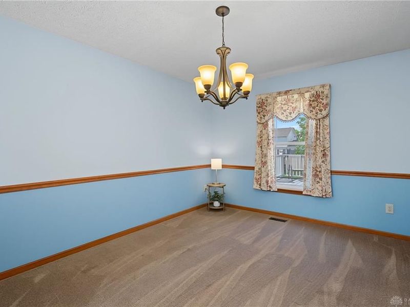 6373 Ring Neck Drive, Huber Heights, OH 45424 Photo 8