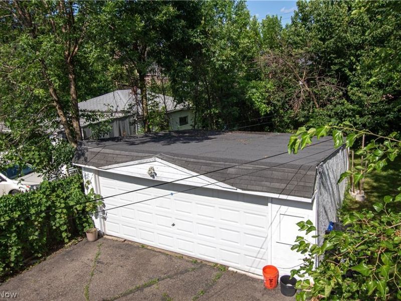 3873 E 153rd Street, Cleveland, OH 44128 Photo 4
