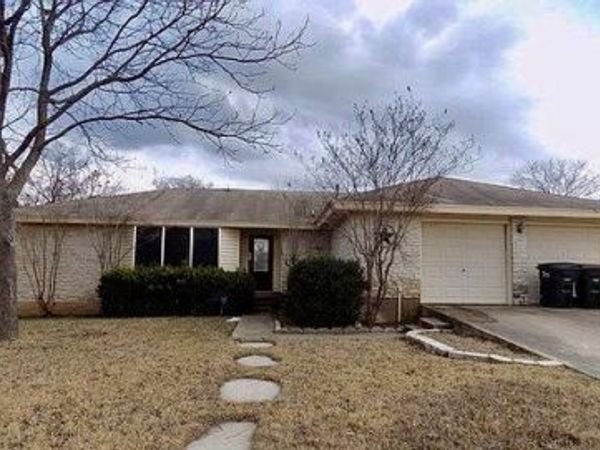 509 Meadowbrook DR, Georgetown, TX 78628