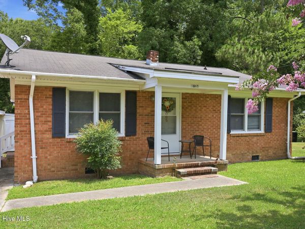 1065 Shadow Lane, Williamston, NC 27892