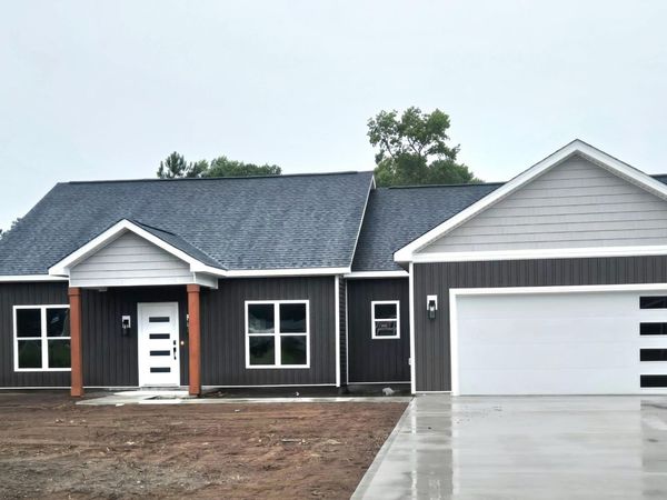 714 Windchime Court, Kinston, NC 28504