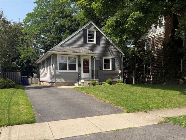 295 Penhurst Road, Rochester, NY 14610