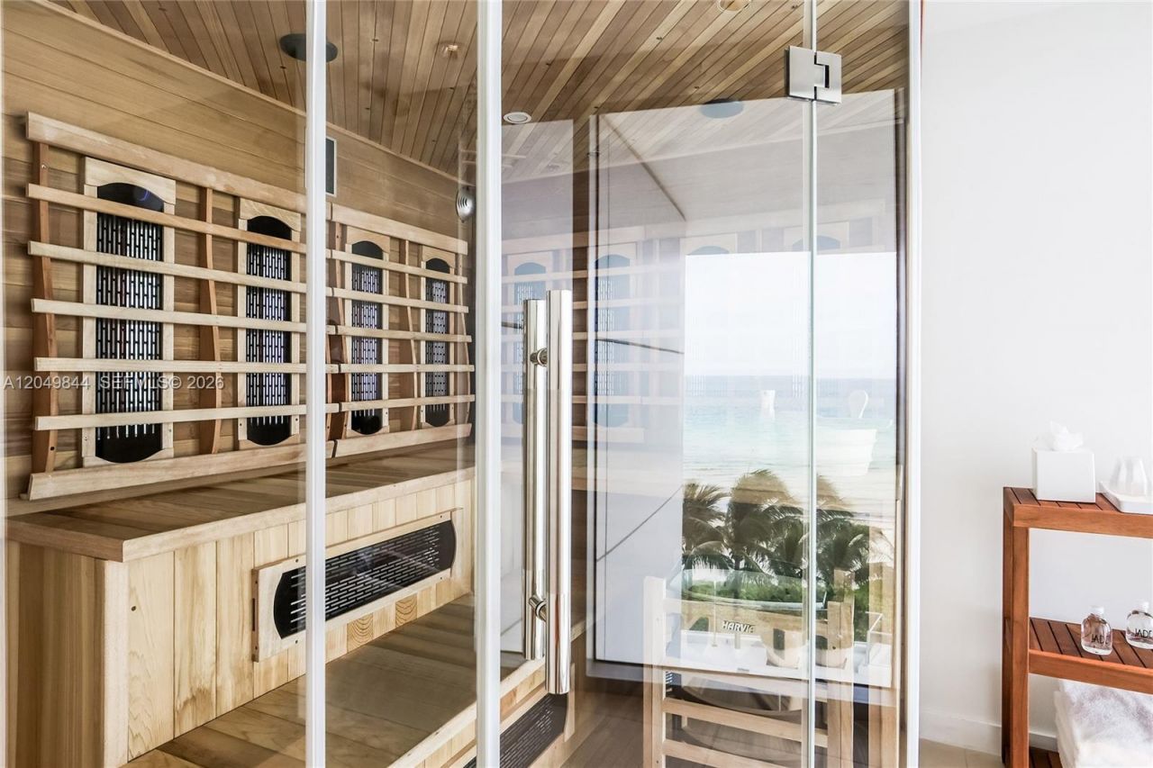 17001 Collins Ave, Unit 1401, Sunny Isles Beach, FL 33160 Photo