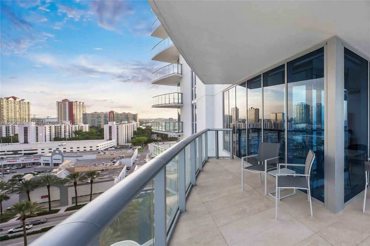 17001 Collins Ave, Unit 1401, Sunny Isles Beach, FL 33160 Photo