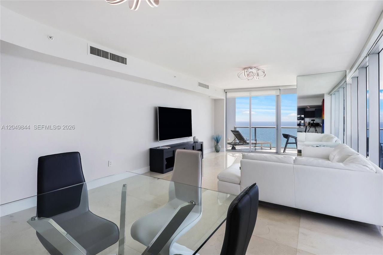 17001 Collins Ave, Unit 1401, Sunny Isles Beach, FL 33160 Photo