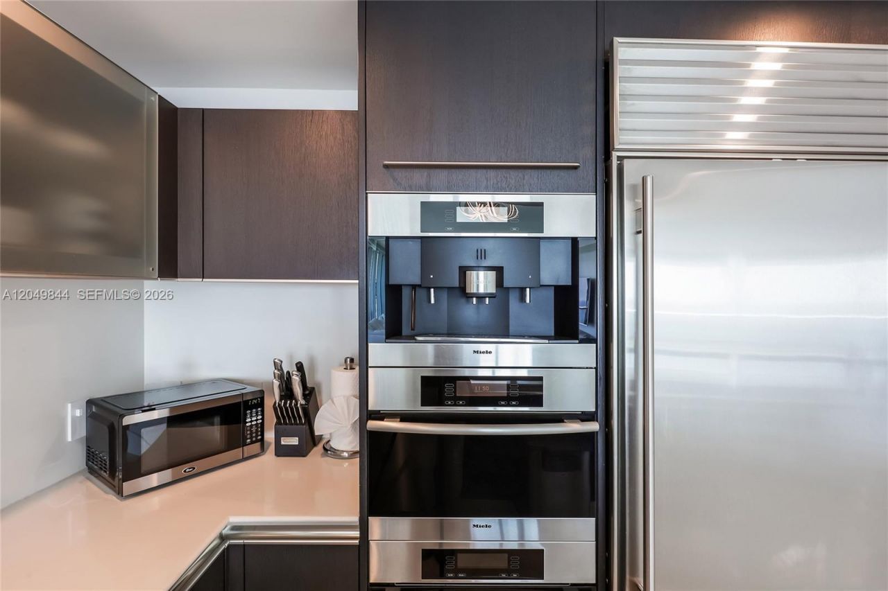 17001 Collins Ave, Unit 1401, Sunny Isles Beach, FL 33160 Photo