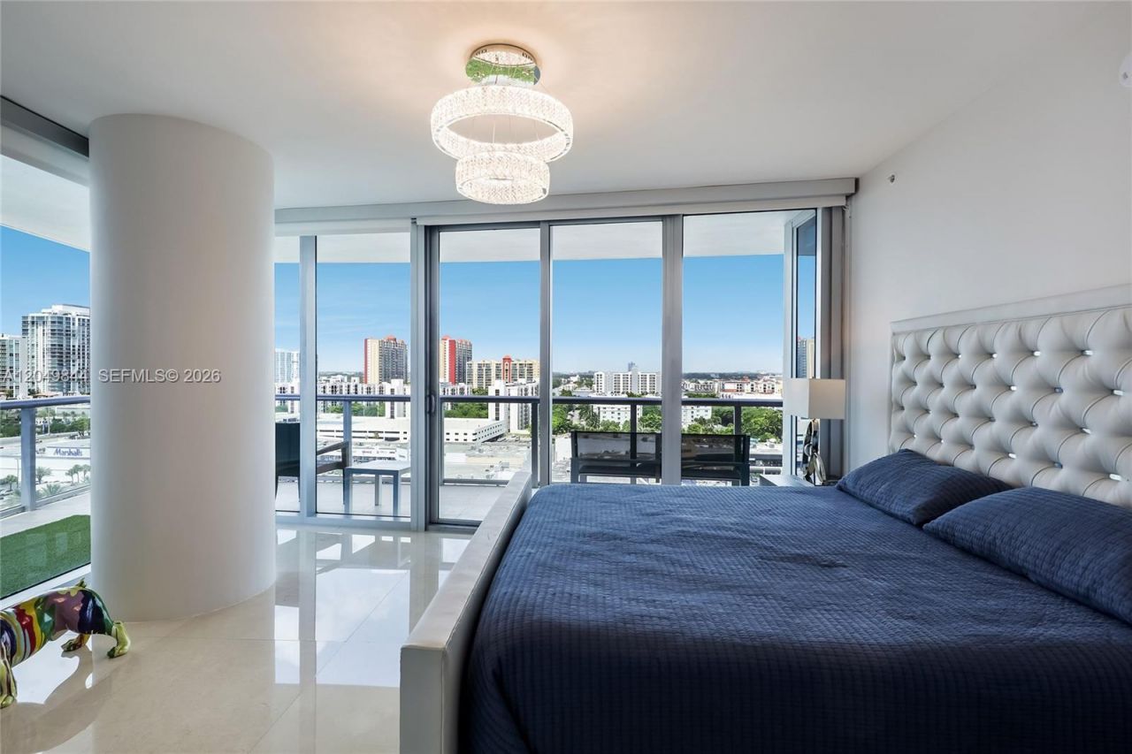 17001 Collins Ave, Unit 1401, Sunny Isles Beach, FL 33160 Photo