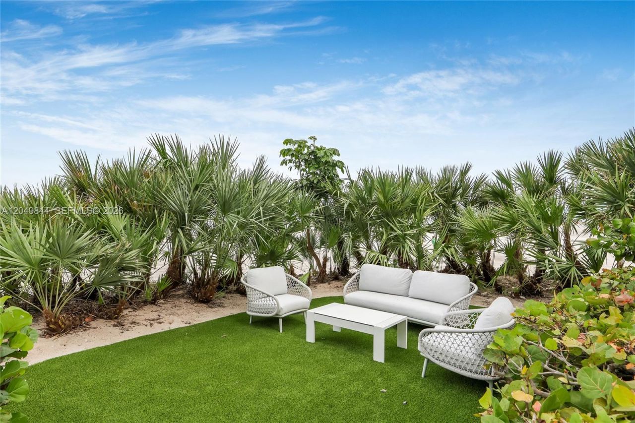 17001 Collins Ave, Unit 1401, Sunny Isles Beach, FL 33160 Photo