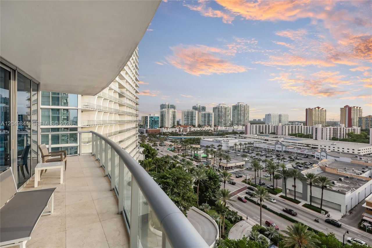 17001 Collins Ave, Unit 1401, Sunny Isles Beach, FL 33160 Photo