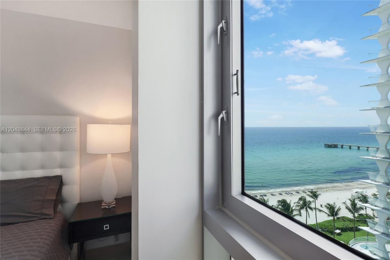 17001 Collins Ave, Unit 1401, Sunny Isles Beach, FL 33160 Photo
