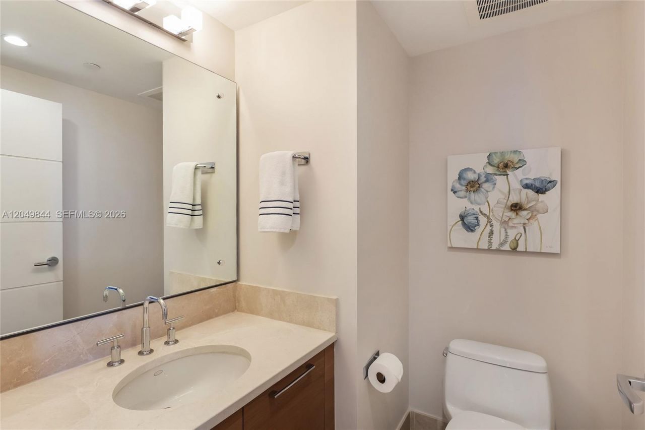 17001 Collins Ave, Unit 1401, Sunny Isles Beach, FL 33160 Photo