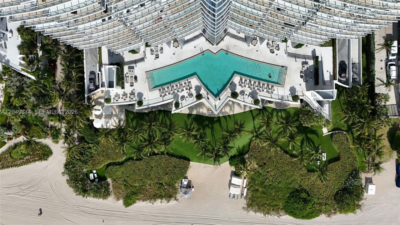 17001 Collins Ave, Unit 1401, Sunny Isles Beach, FL 33160 Photo