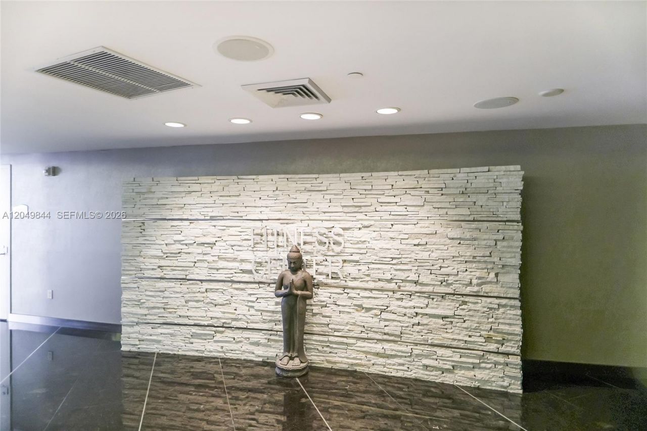 17001 Collins Ave, Unit 1401, Sunny Isles Beach, FL 33160 Photo