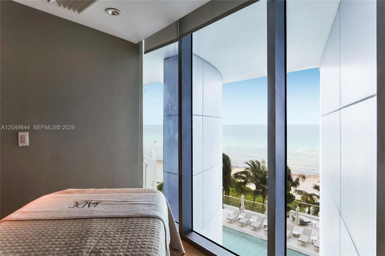 17001 Collins Ave, Unit 1401, Sunny Isles Beach, FL 33160 Photo