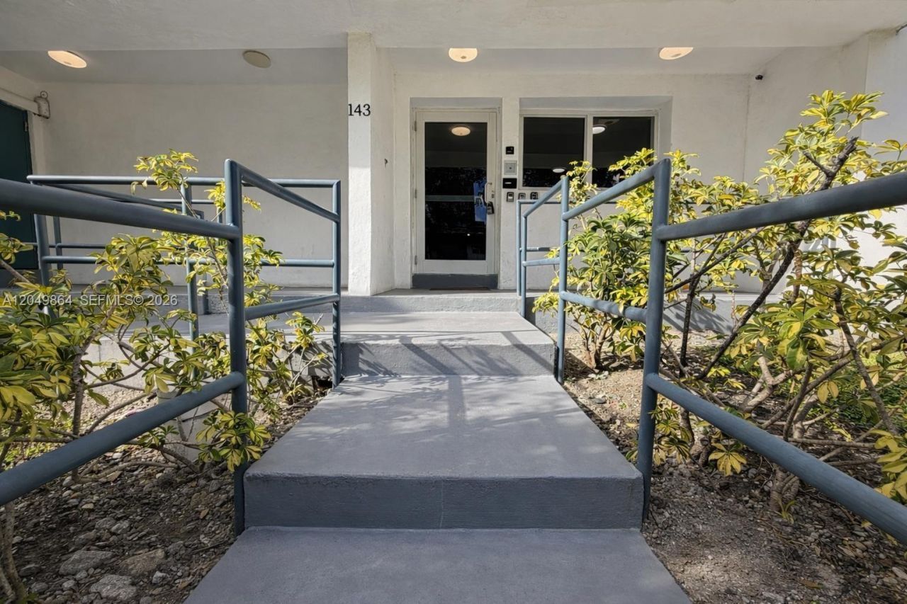 143 SW 9th St , Unit 105, Miami, FL 33130 Photo