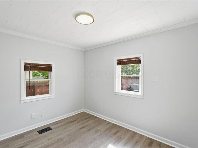 2261 Hamilton Avenue, Columbus, OH 43211 Photo 6