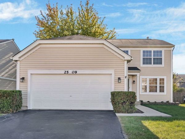 2509 Rosehall Lane , Aurora, IL 60503