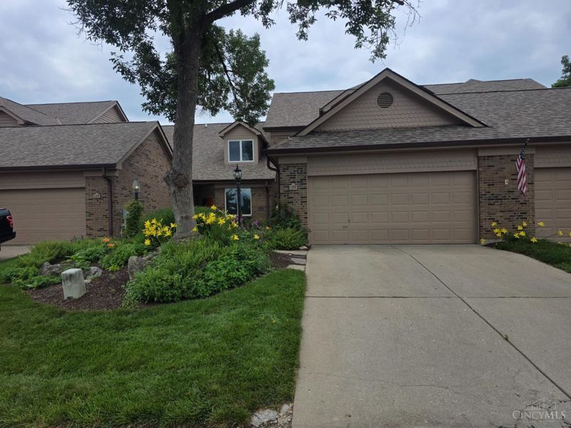 135 Pond Run Circle, Hamilton, OH 45013 Photo 1