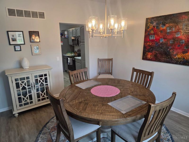 135 Pond Run Circle, Hamilton, OH 45013 Photo 14