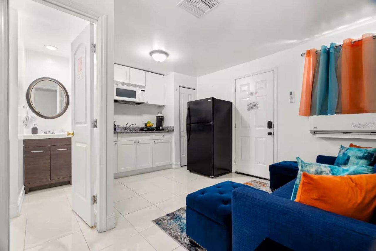 7005 Fountain Avenue, Tampa, FL 33634 Photo