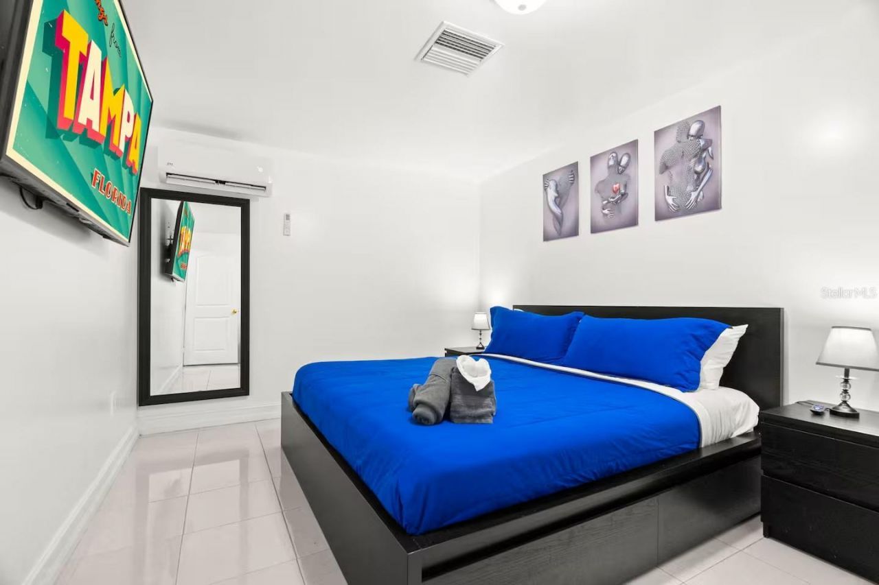 7005 Fountain Avenue, Tampa, FL 33634 Photo