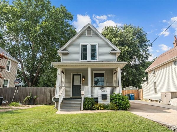 3443 Commonwealth Avenue, Maplewood, MO 63143