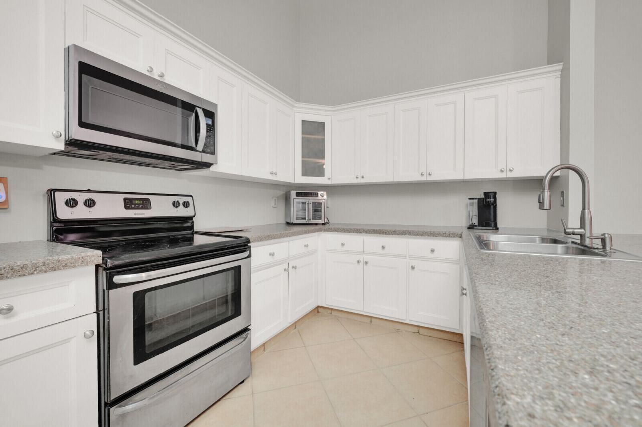 8850 Ranta Court, Unit D, Boynton Beach, FL 33436 Photo