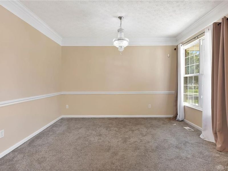5361 Heather Way, Huber Heights, OH 45424 Photo 12