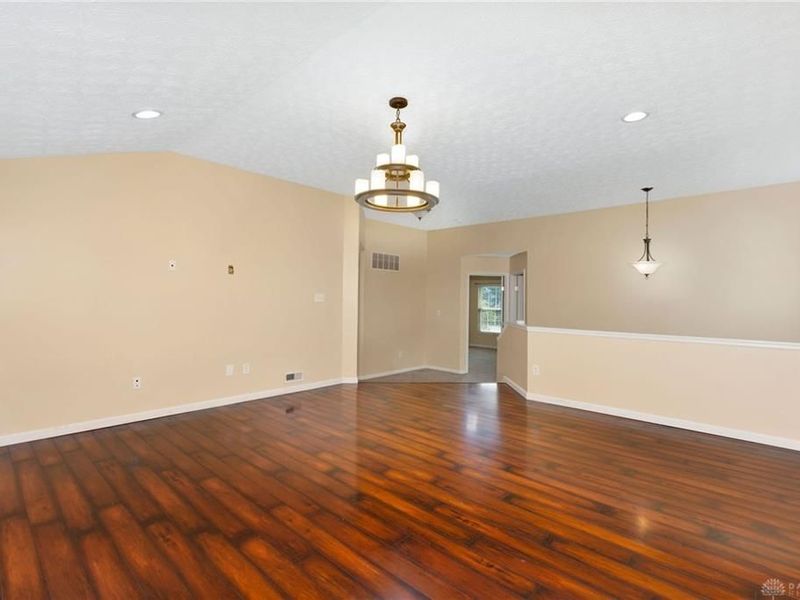 5361 Heather Way, Huber Heights, OH 45424 Photo 27