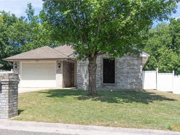 905 Concho Street, Belton, TX 76513
