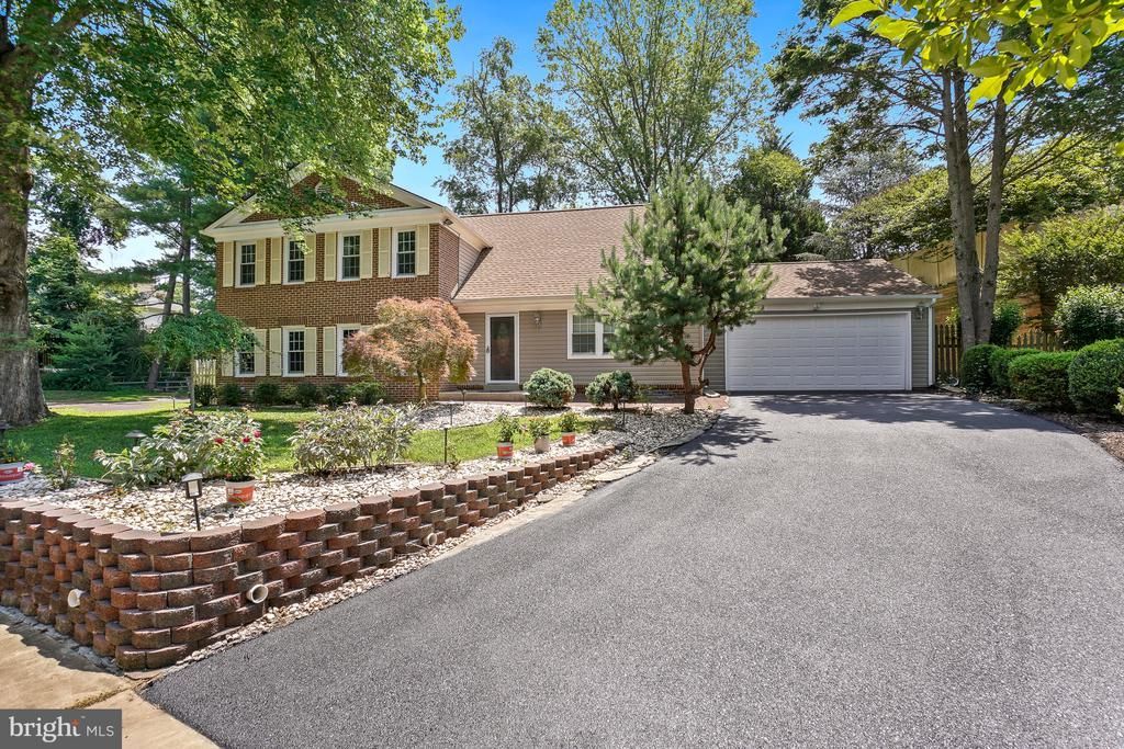 14003 N COMMONS WAY , POTOMAC, MD 20854
