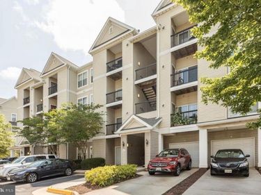 5123 TRAVIS EDWARD WAY, Unit B, CENTREVILLE, VA 20120