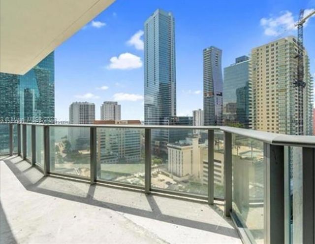 1300 S Miami Ave , Unit 1605, Miami, FL 33130 Photo