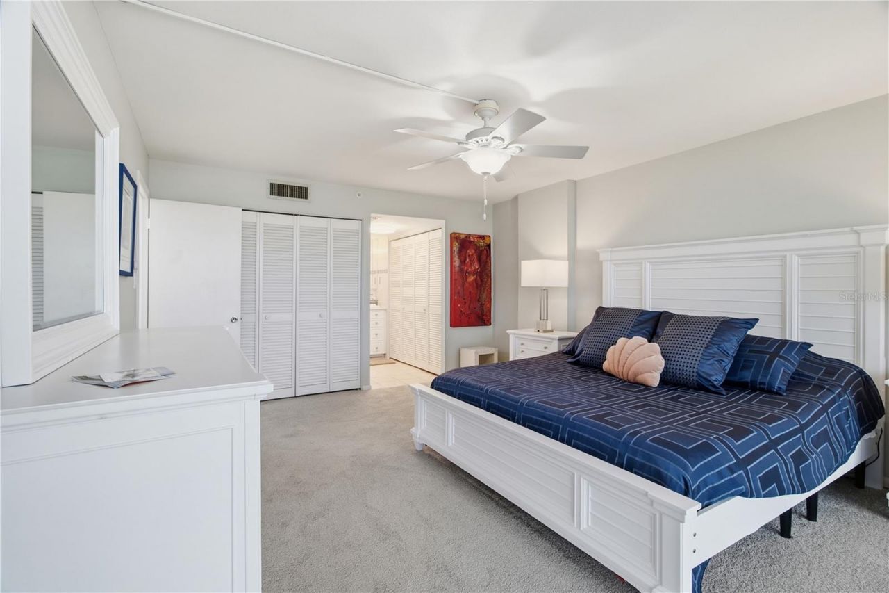 770 S Palm Avenue, Unit PH2, Sarasota, FL 34236 Photo