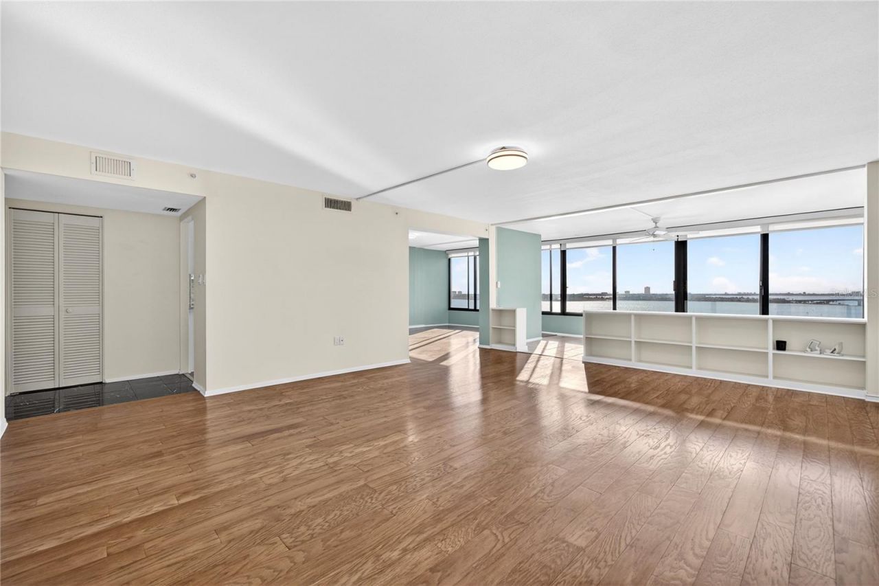 770 S Palm Avenue , Unit PH2, Sarasota, FL 34236 Photo