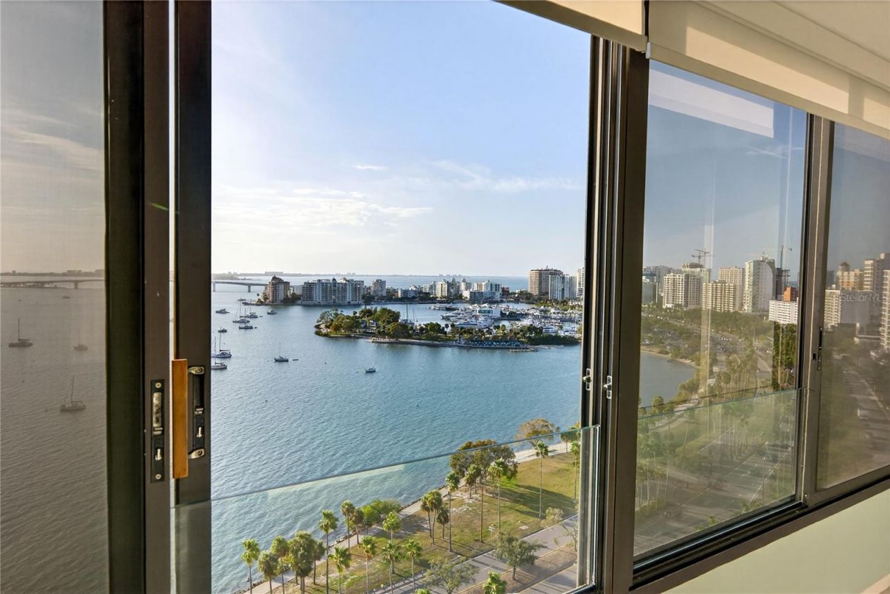 770 S Palm Avenue , Unit PH2, Sarasota, FL 34236 Photo