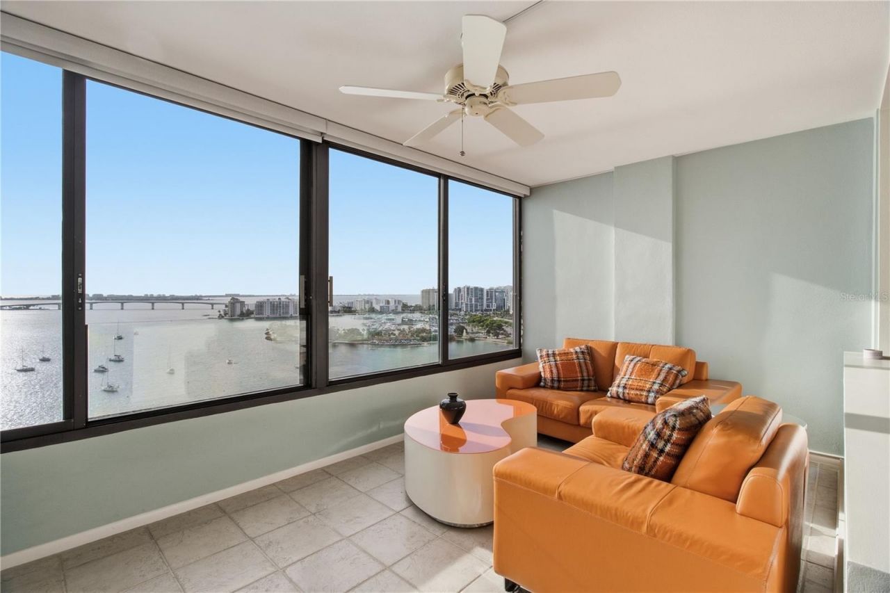 770 S Palm Avenue, Unit PH2, Sarasota, FL 34236 Photo