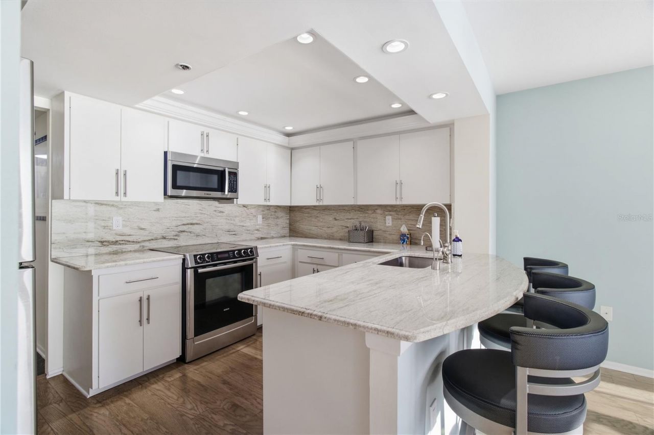 770 S Palm Avenue, Unit PH2, Sarasota, FL 34236 Photo