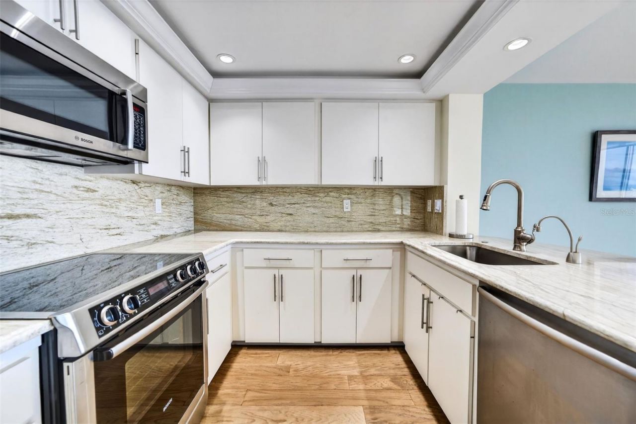 770 S Palm Avenue , Unit PH2, Sarasota, FL 34236 Photo