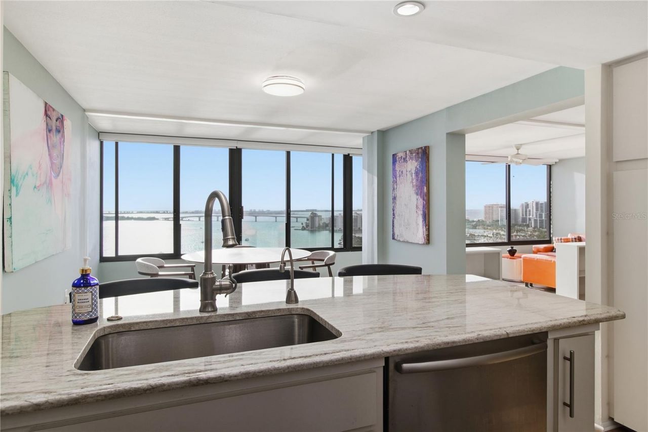 770 S Palm Avenue, Unit PH2, Sarasota, FL 34236 Photo